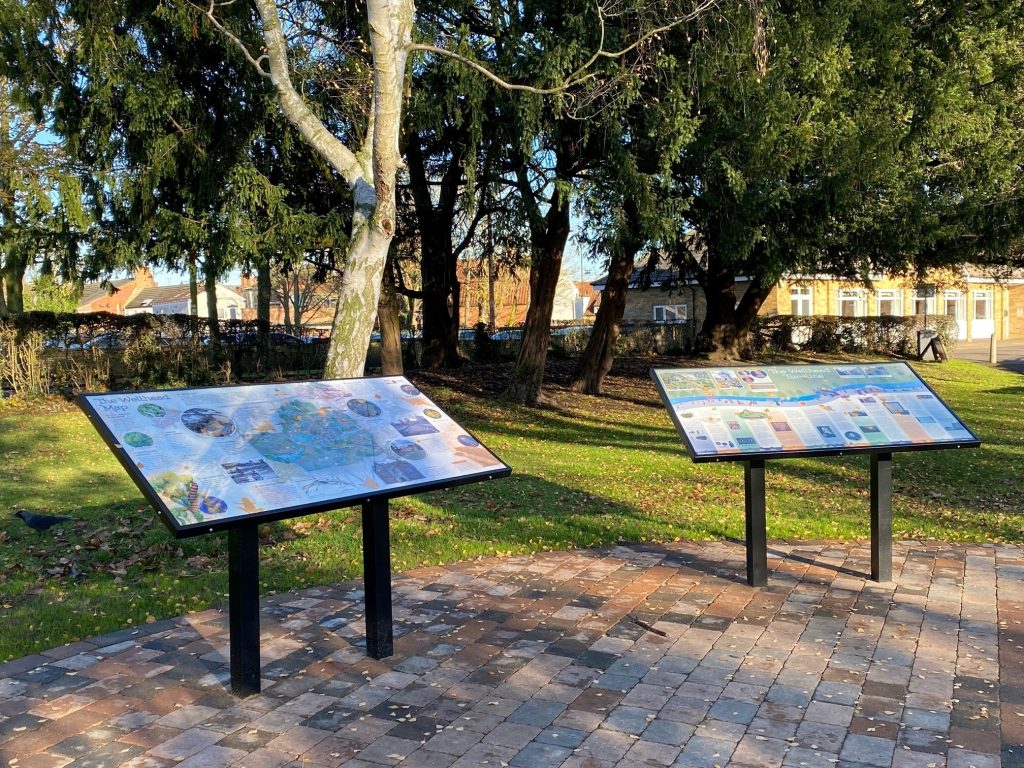 Signs in the Wellhead park